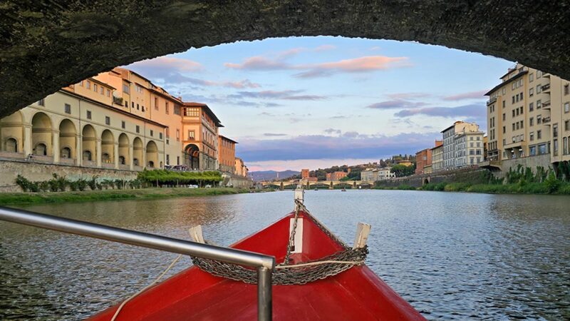 florence-boat-tour-private-arno-river-experience-touring-florence