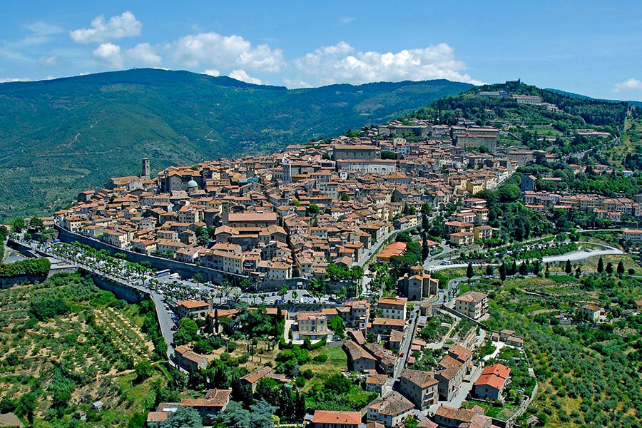 florence private and small groups tours - Cortona panorama - Florence Private and Small Groups Tours - photo florence private and small groups tours - Cortona panorama - Florence Private and Small Groups Tours