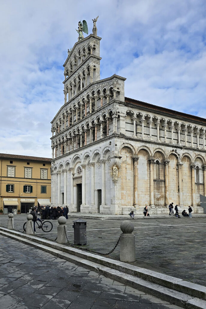 Lucca Private Tour Churches