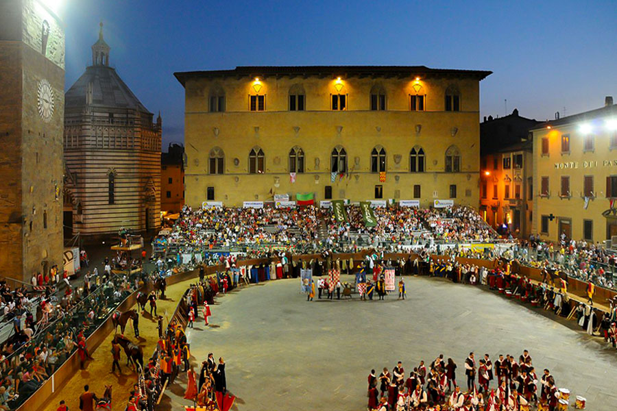 - Pistoia giostra orso - Prato and Pistoia - photo - Pistoia giostra orso - Prato and Pistoia