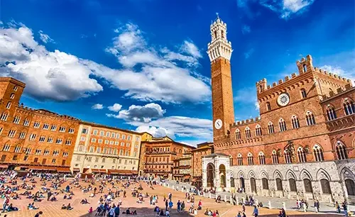 Siena Piazza del Campo with Palazzo Pubblico and Torre del Mangia  - Siena Piazza del Campo 500x306 - Siena